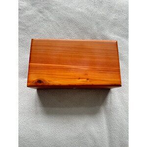 Vintage Lane Cedar Chest Mini Hope Chest Box Schewels Front Royal VA Sample